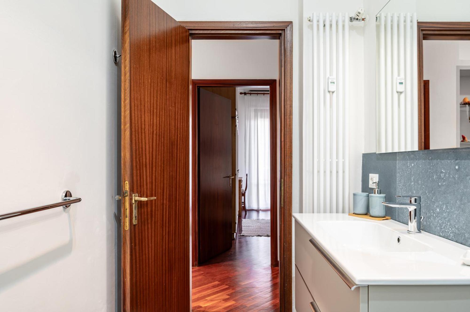 Visarno & University Roomy Flat X6 With Parking Florence Exterior photo